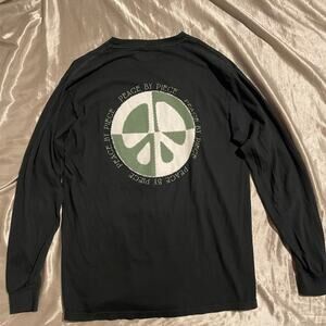 AFIELD OUT PEACE BY PIECE TEE SIZE MEDIUM LONGSLEEVE